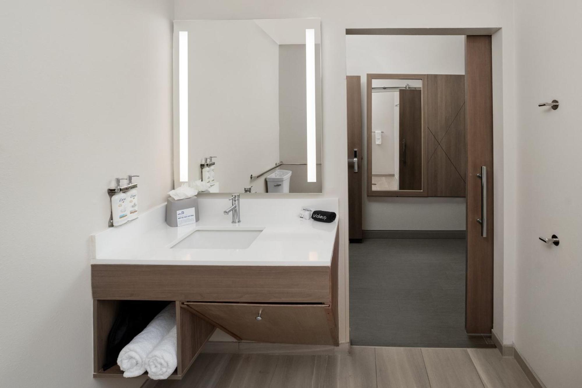 Holiday Inn Express - Hattiesburg West - Univ Area ภายนอก รูปภาพ